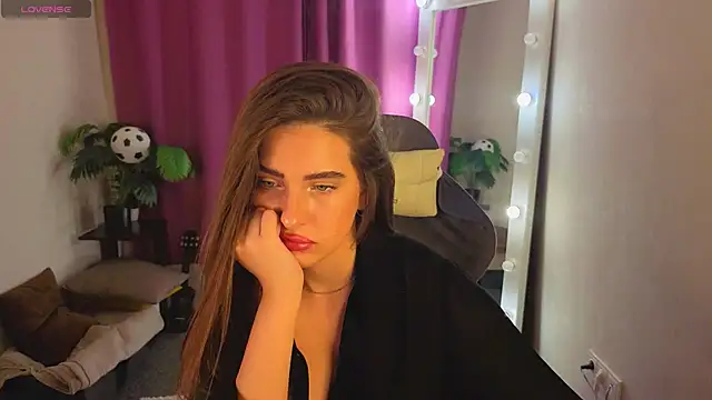 Bella  Kallen online show from June 2026 09:04:02 AM
