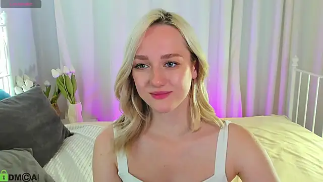Chloe-Deccer online show from July 2026 01:04:01 AM