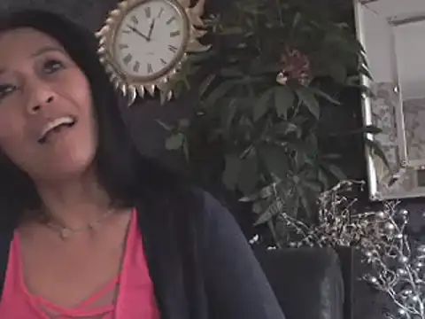 Snapshot of Hornygirltheone chatting on December 2024 11:52:02 AM Hornygirltheone online show from December 2024 11:52:02 AM