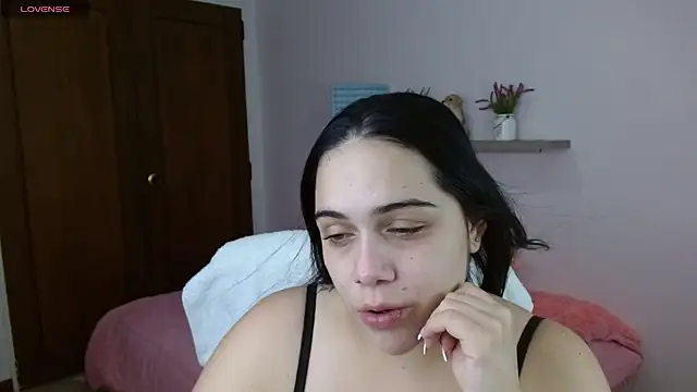 Samantha  11 online show from July 2026 06:48:01 PM