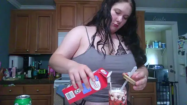 Snapshot of XRoxy_ThorneX chatting on July 2026 07:49:02 PM XRoxy ThorneX online show from July 2026 07:49:02 PM
