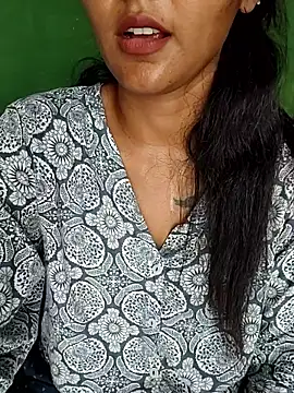Miss-cutee online show from June 2026 11:47:02 AM