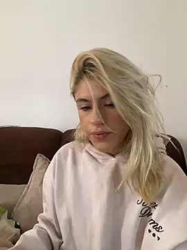 Lia-firee online show from July 2026 02:08:02 PM