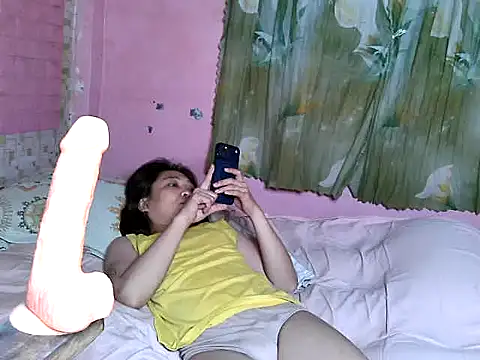 Asianpinaylicious online show from July 2026 06:56:01 PM