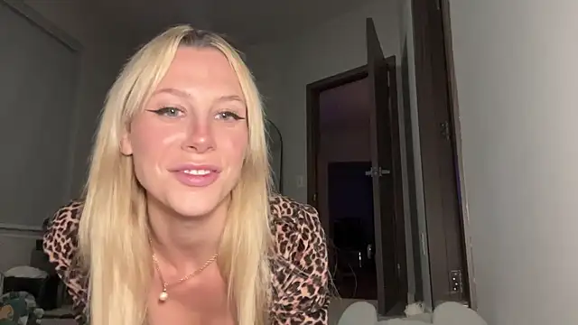 chelseapaigee online show from July 2026 04:04:02 AM