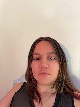 Emma Jonas online show from July 2026 04:57:02 PM