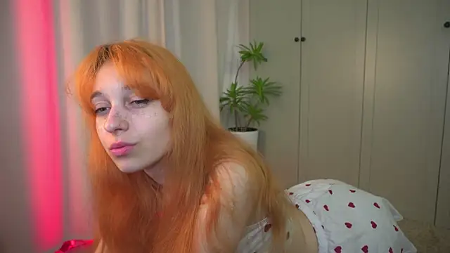 tgirlfoxy online show from July 2026 06:21:02 AM