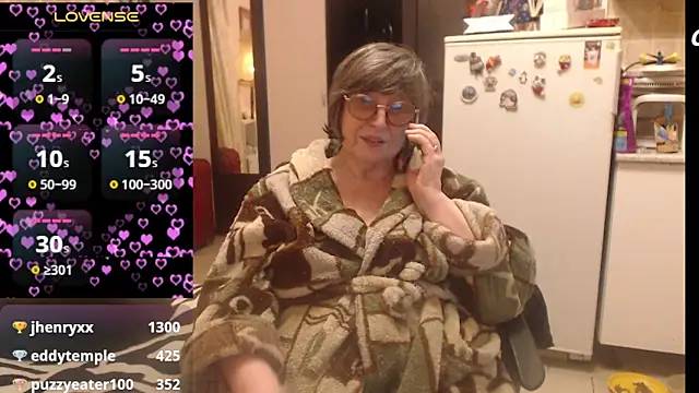 Snapshot of Sharon_Amore chatting on March 2026 07:08:01 PM Sharon Amore online show from March 2026 07:08:01 PM