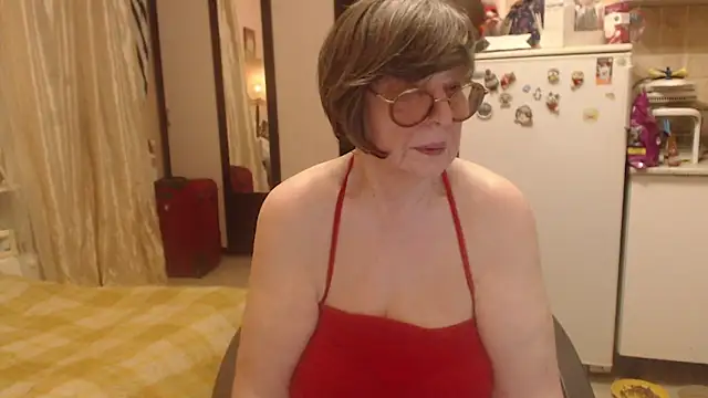 Snapshot of Sharon_Amore chatting on April 2026 07:22:02 PM Sharon Amore online show from April 2026 07:22:02 PM