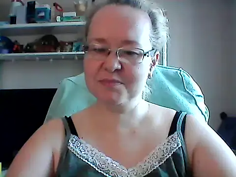 Viola27 online show from June 2026 06:19:01 AM