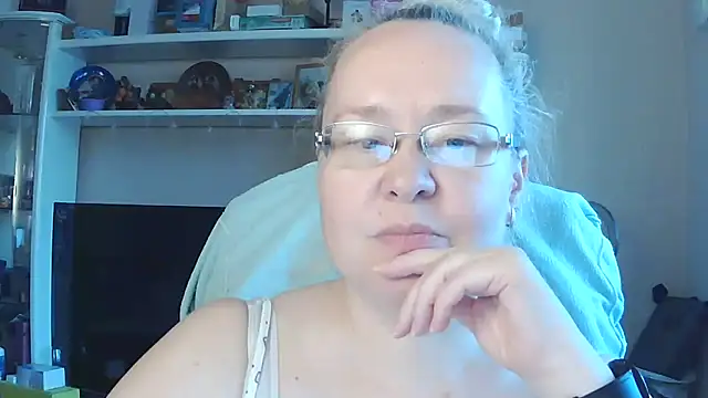 Viola27 online show from July 2026 02:32:02 PM