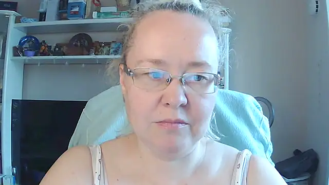 Viola27 online show from July 2026 07:22:01 AM