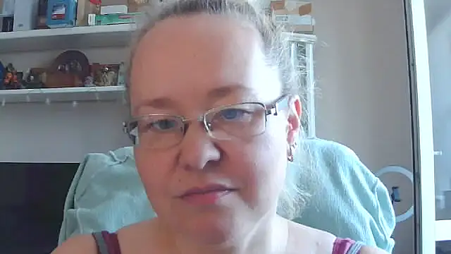 Viola27 online show from July 2026 07:11:02 AM