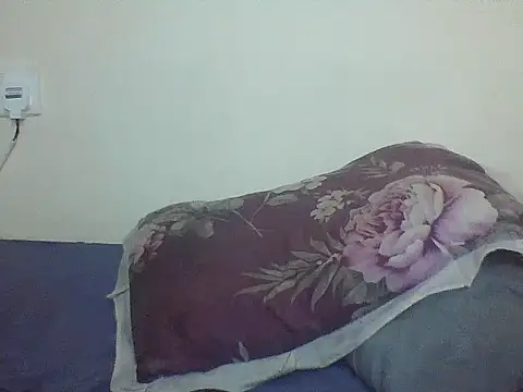 skylerviky online show from June 2026 07:43:01 AM