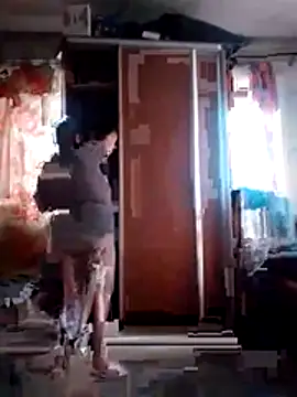 oksana72 online show from February 2026 12:46:02 PM