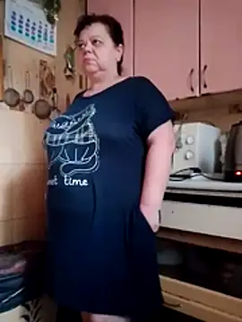oksana72 online show from May 2026 06:11:02 AM