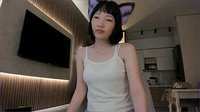 lumimii online show from June 2026 04:32:02 AM
