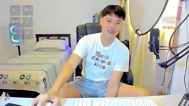 Snapshot of clarkdangerous chatting on July 2026 12:04:02 AM clarkdangerous online show from July 2026 12:04:02 AM