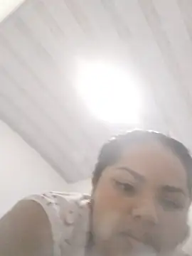 MiaBloom0 online show from July 2026 03:35:01 AM