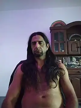 Nightcrawlers online show from June 2026 12:44:02 AM