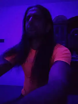 Nightcrawlers online show from July 2026 03:41:01 AM