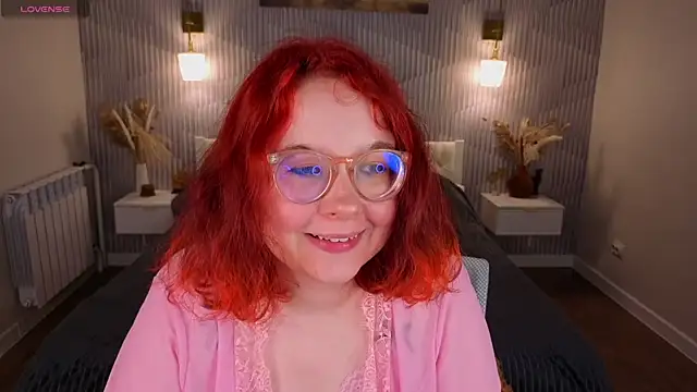 Snapshot of Aleks-casterrr chatting on July 2026 05:19:02 PM Aleks-casterrr online show from July 2026 05:19:02 PM