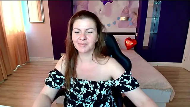 LunaKissesx online show from June 2026 12:22:01 PM