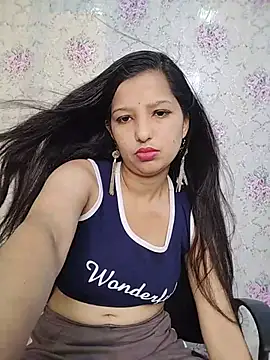Queen Rosyy online show from June 2026 03:07:01 AM