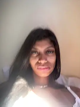 Snapshot of anamayla1 chatting on July 2026 01:50:01 PM anamayla1 online show from July 2026 01:50:01 PM