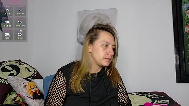 amanda ferrer online show from July 2026 12:23:01 PM