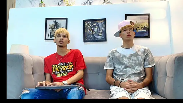Hot skinny guys online show from June 2026 07:27:01 PM