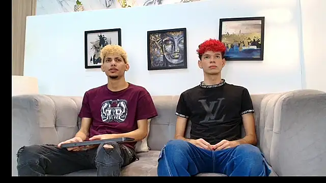Hot skinny guys online show from June 2026 07:38:02 PM
