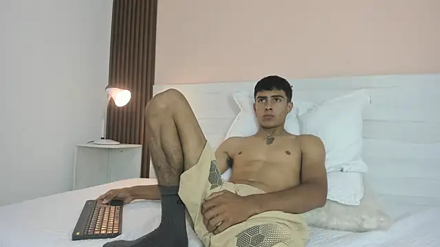Bruno fox online show from July 2026 09:31:02 PM