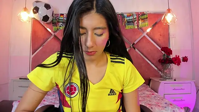 Carla Alvez online show from June 2026 02:26:01 PM