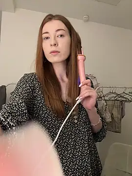 AlisaRussel online show from July 2026 04:09:01 PM