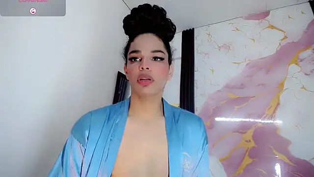 zoe amatista online show from June 2026 03:36:01 PM