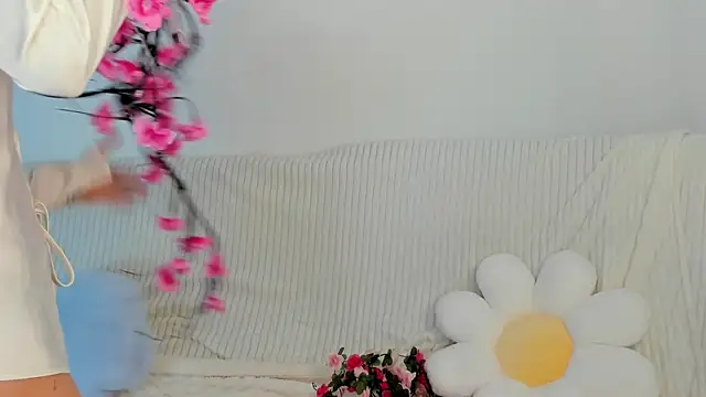 mimi cutee online show from July 2026 03:15:02 AM