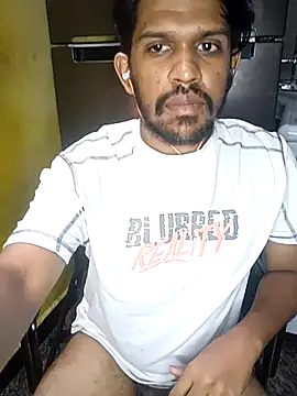 Lawrencedlkk007 online show from April 2026 09:15:01 PM