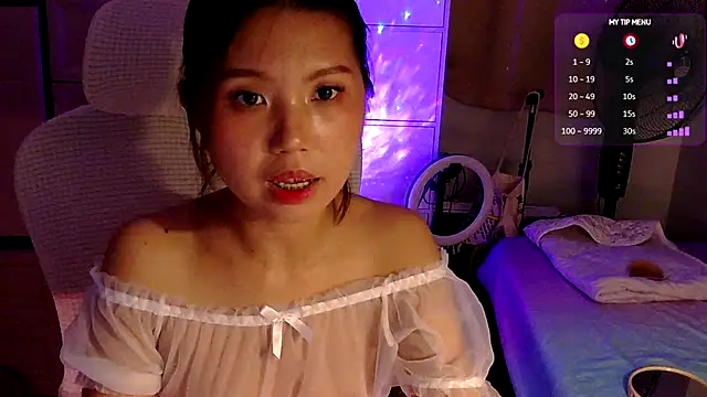 urgrl portia online show from July 2026 10:51:01 AM