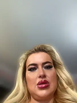 BarbieLeahX online show from July 2026 09:44:01 AM