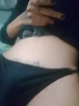 bonequinhaGatinha online show from June 2026 10:19:02 PM