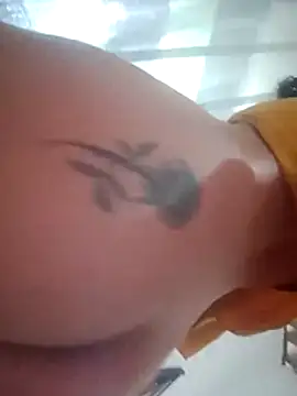 bonequinhaGatinha online show from July 2026 11:28:01 AM