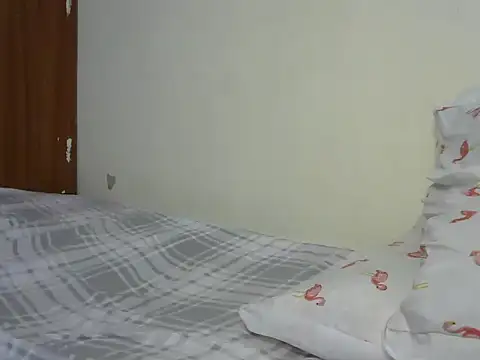 prettygurl- online show from June 2026 10:24:01 PM