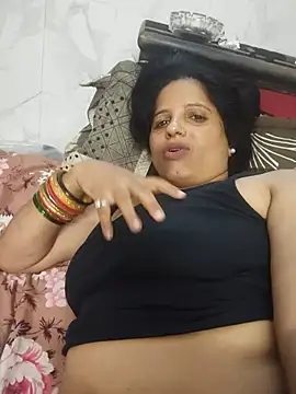SWEETY01990 online show from July 2026 12:42:02 PM