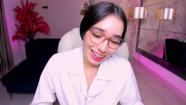 Emma caarter  online show from July 2026 03:11:02 AM