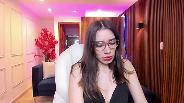 Emma caarter  online show from July 2026 03:27:01 AM