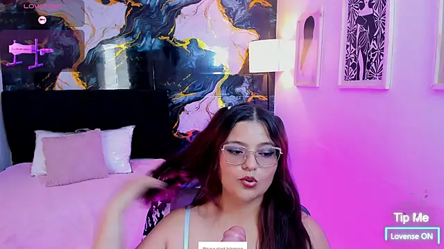 Miss Kloee online show from July 2026 06:45:02 PM