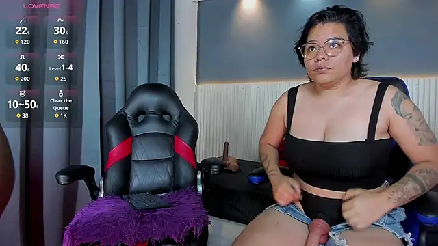 Paradisselaa online show from June 2026 12:48:01 PM