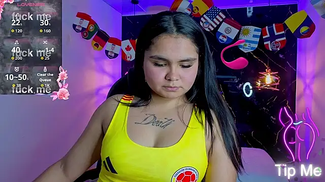 TifanyRoseX online show from June 2026 08:02:01 PM