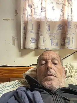 GeldenKuy online show from June 2026 06:12:02 AM